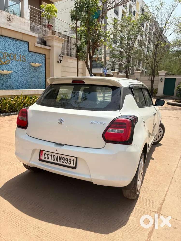 Maruti Suzuki Swift 2018 Petrol 30995 Km Driven