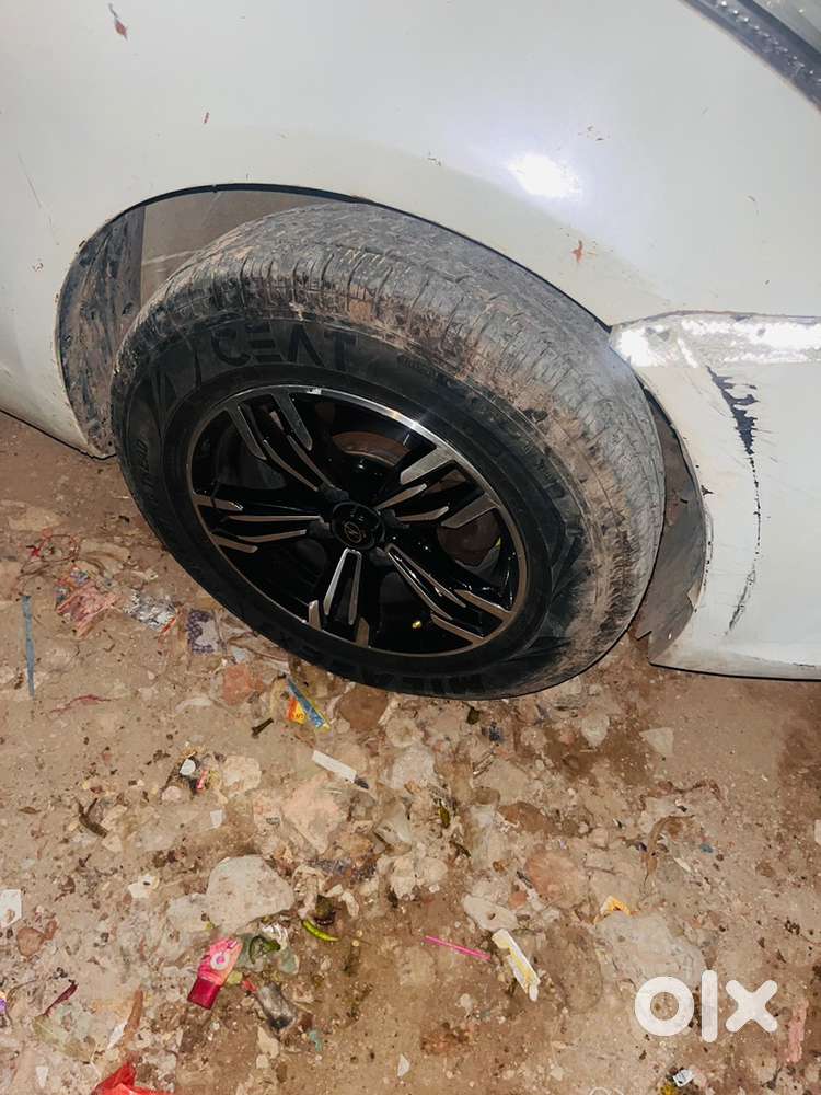 Maruti Dzire Hybrid 2018.  New Tyire New Allow Wheels
