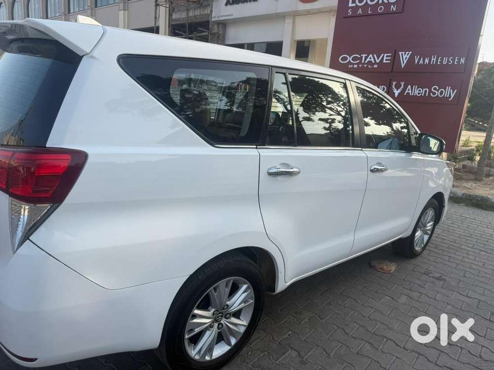 Toyota Innova 2018 Diesel Z Auto