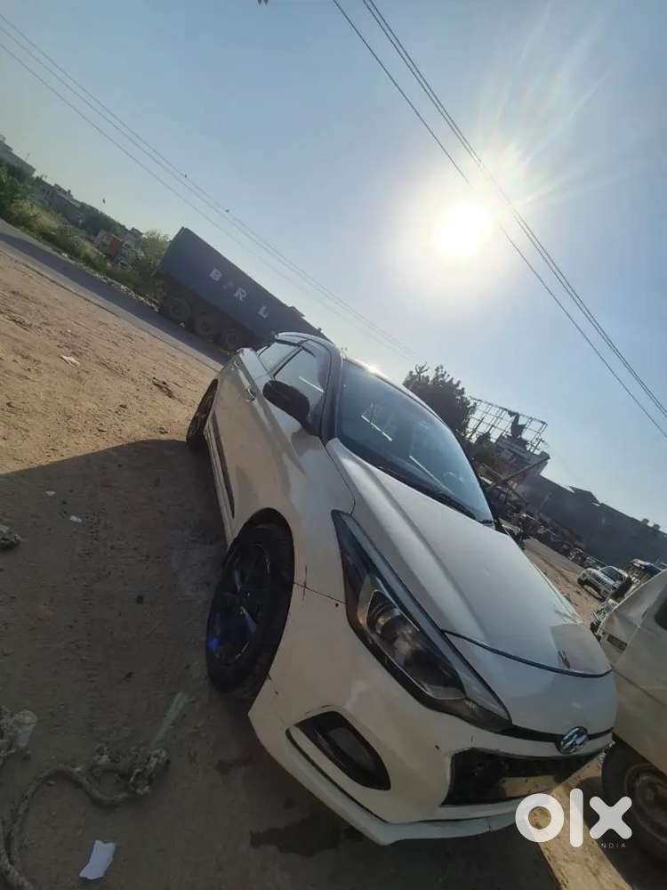 Hyundai I20 2015 Diesel 94000 Km Driven