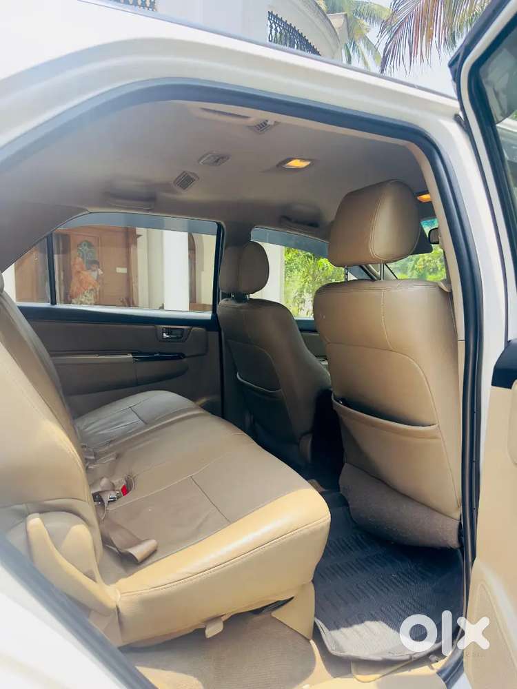 Single Owner Used, Good Condition, Toyota Fortuner For Sale.