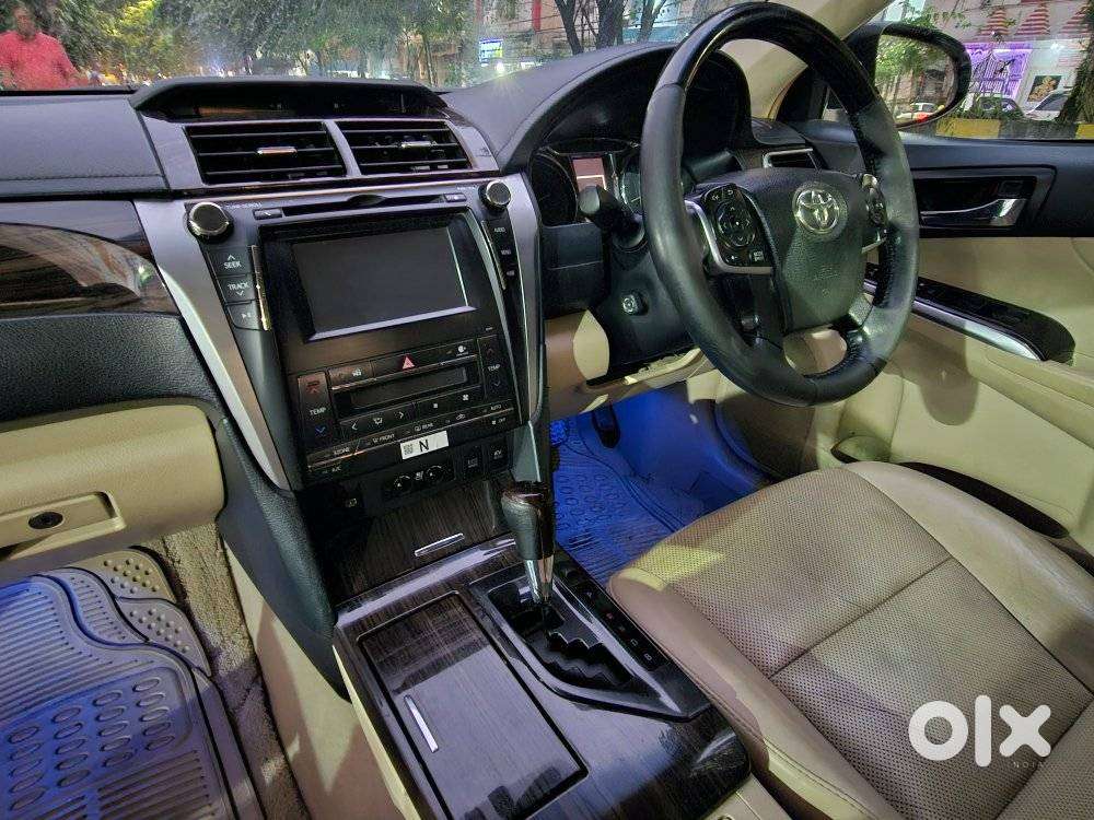 Toyota Camry Hybrid 2.5, 2016, Petrol