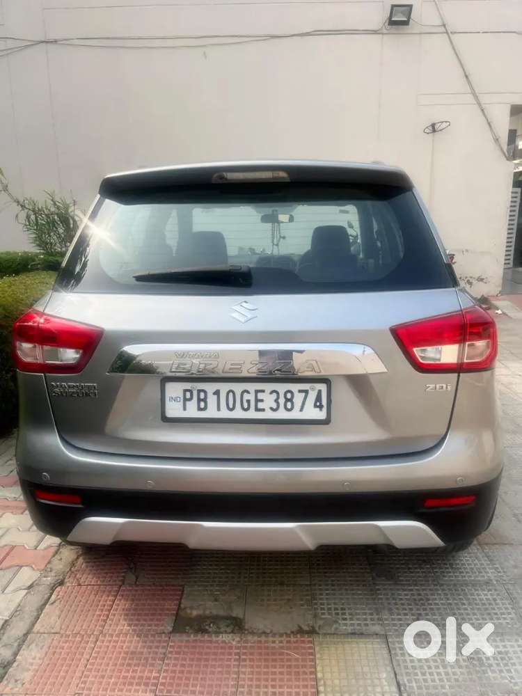 Maruti Suzuki Brezza Zdi 2017