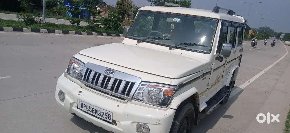 Mahindra Bolero Slx 2014 2027 जुलाई तक Insurence 1 Ownar गाड़ी में कोई