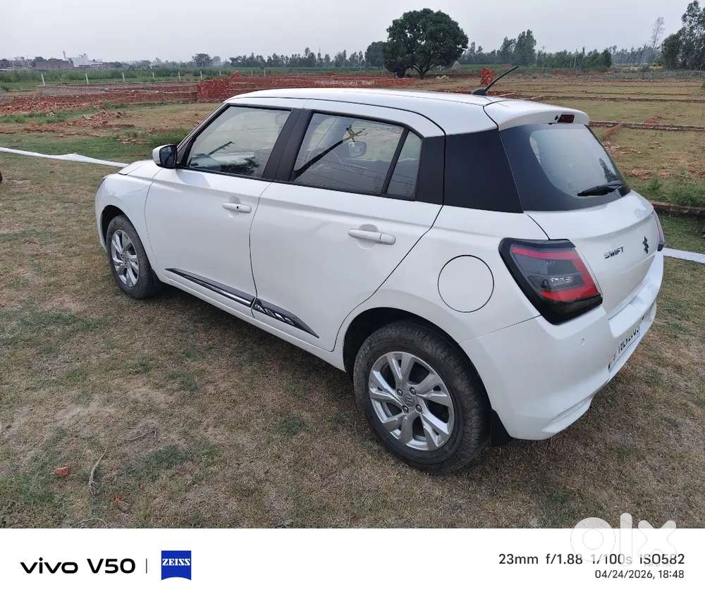 Maruti Suzuki New-gen Swift Zxi 2024 Petrol 14000 Km Driven