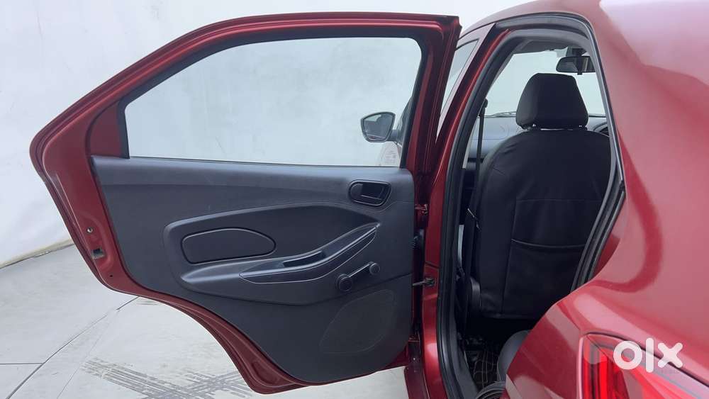 Ford Figo Ambiente, 2016, Petrol