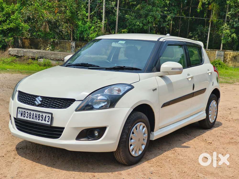 Maruti Suzuki Swift Vxi 1.2 Abs Bs-iv, 2016, Petrol