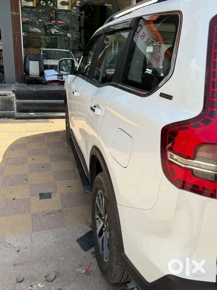 Mahindra Scorpio N 2024 Z8 Select Diesel