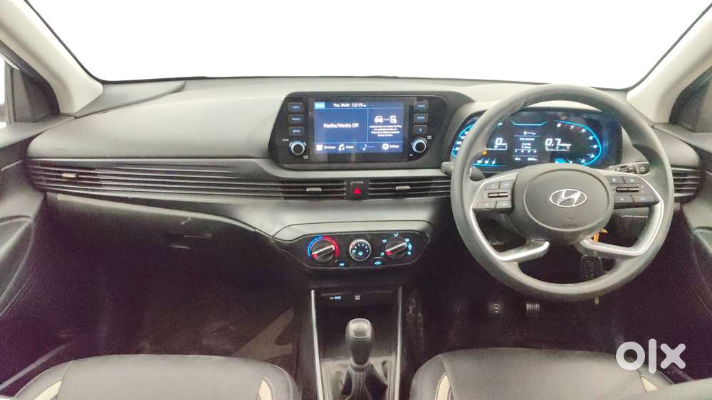 Hyundai New I20 1.2 Sportz Mt, 2023, Petrol