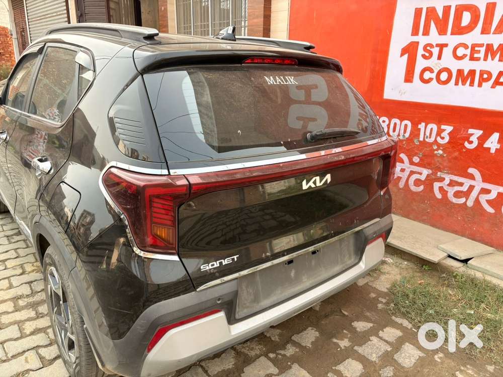 Kia Sonet Petrol Manual 2025