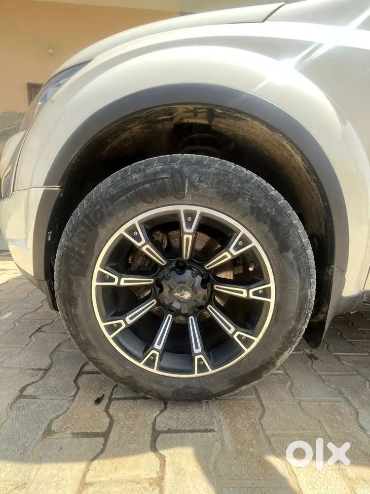 Mahindra Xuv500 2017 Good Condition