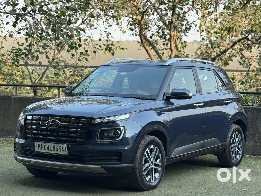 Hyundai Venue 1.0 Sx Plus Turbo Dct Dual Tone, 2023, Petrol