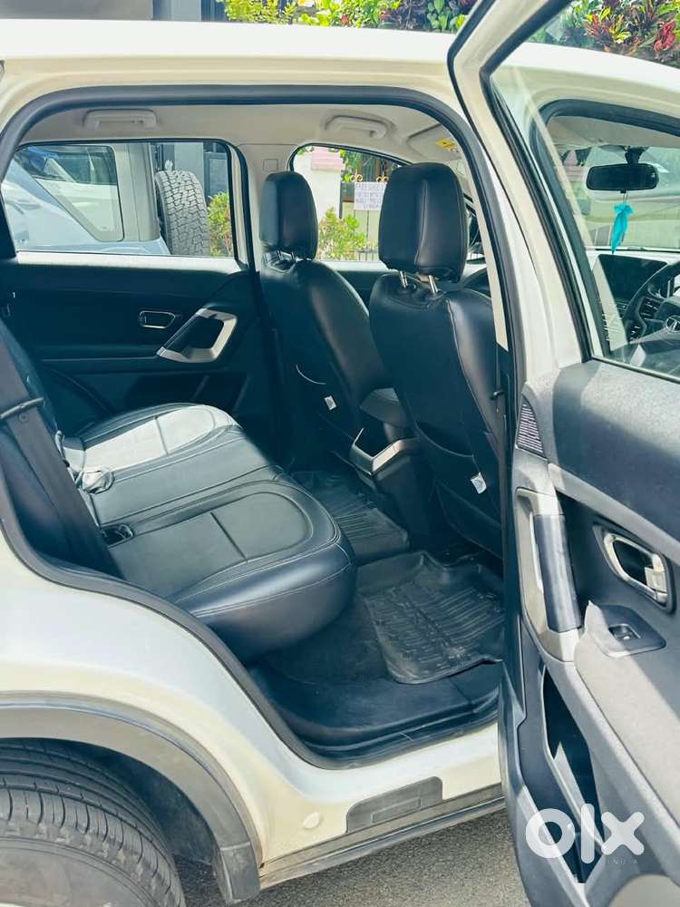Tata Harrier 2.0 Kryotec Xt Plus Dark Edition, 2020, Diesel