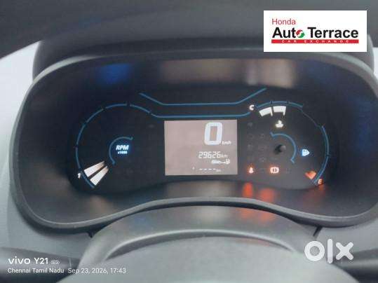 Renault Kwid 1.0 Rxt Amt, 2021, Petrol