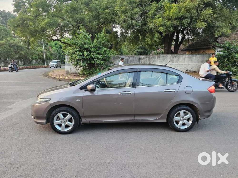 Honda City V At Exclusive, 2011, Petrol