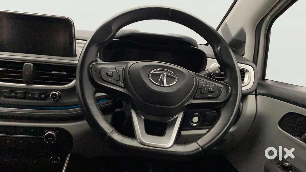 Tata Altroz Xz, 2020, Petrol