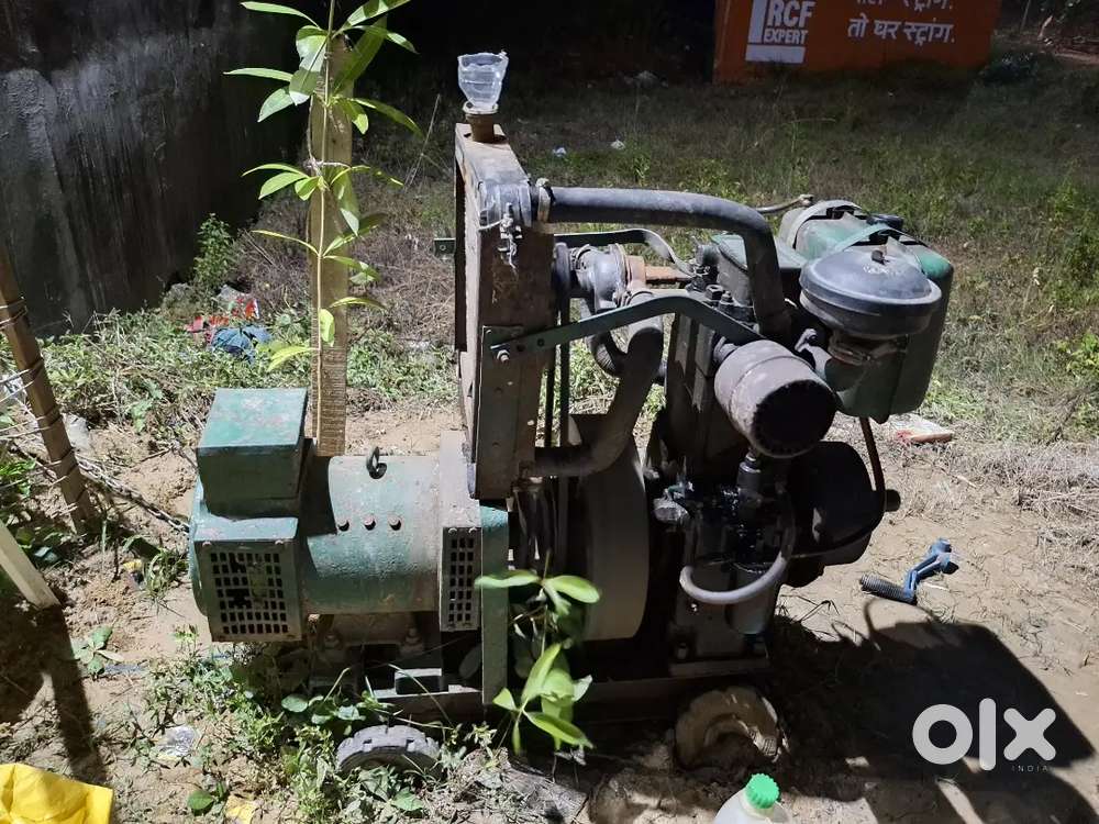 Generator with engine