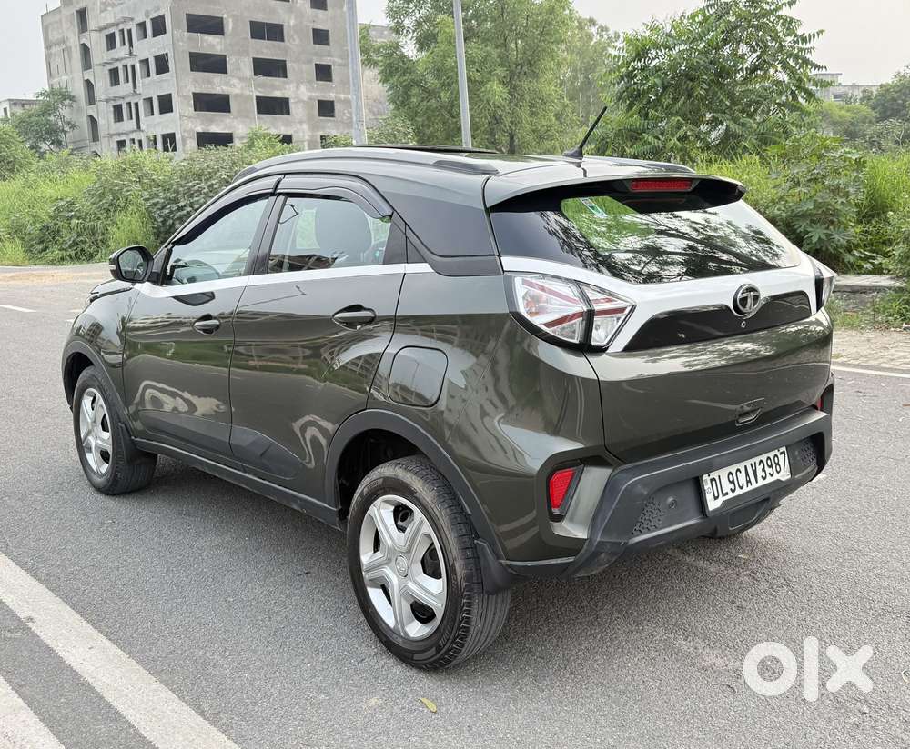 Tata Nexon 1.2 Revotron Xma Amt (s), 2021, Petrol