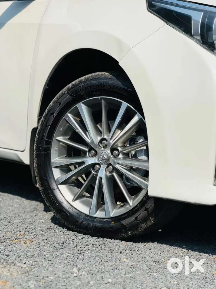 Toyota Corolla Altis 2016 Automatic