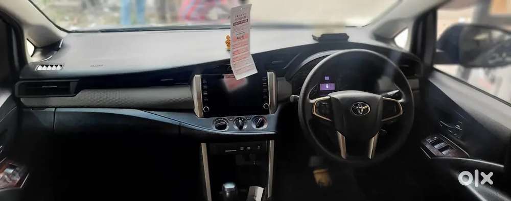 Toyota Innova Crysta Petrol 2022