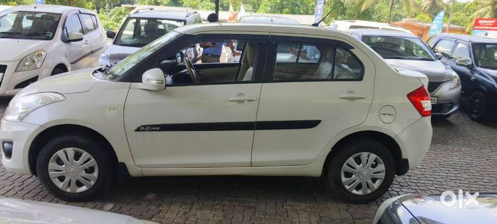 Maruti Suzuki Dzire Vxi Ags, 2014, Petrol