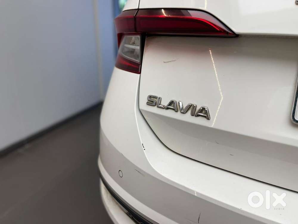 Skoda Slavia Ambition Plus 1.0 Tsi At, 2022, Petrol
