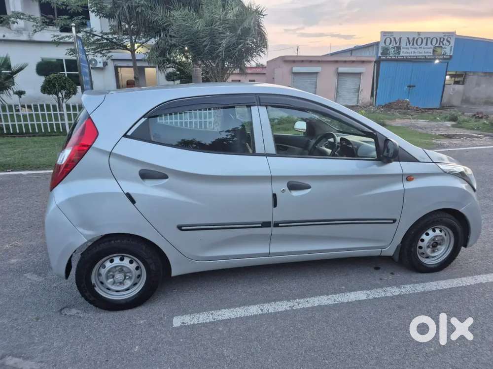 Hyundai Eon Plus 2013 Petrol Manual
