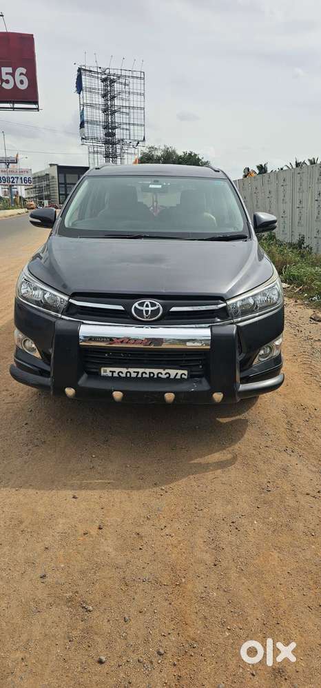 Toyota Innova Crysta 2.4 G Mt, 2019, Diesel