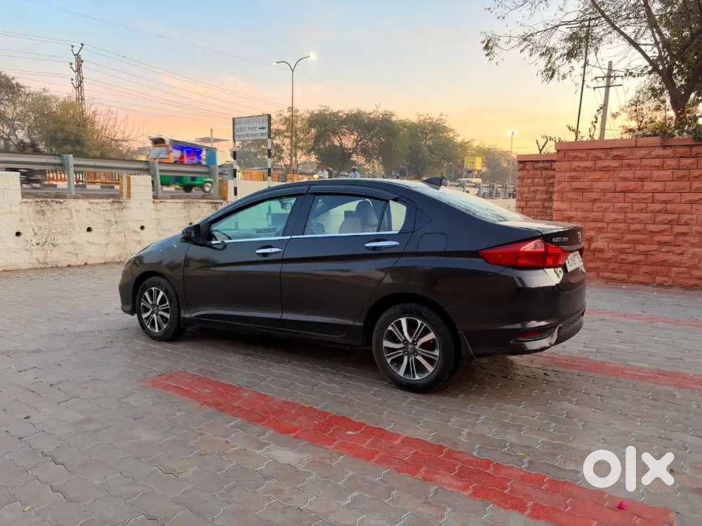 Honda City I-dtec Push Button 120000 Km Running 3rd Owner
