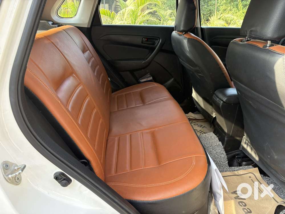 Maruti Suzuki Brezza 1.5 Lxi Cng, 2022, Cng & Hybrids