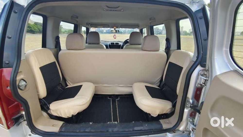 2017 Mahindra Tuv 300 T8