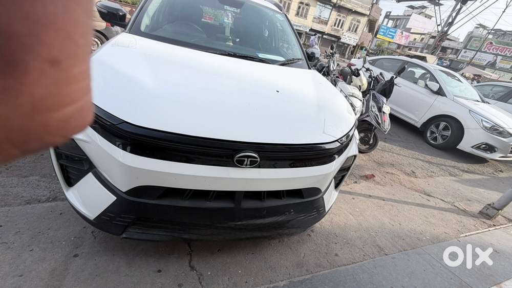Tata Nexon Pure 2025