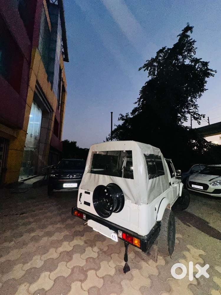 4x4 Maruti Gypsy