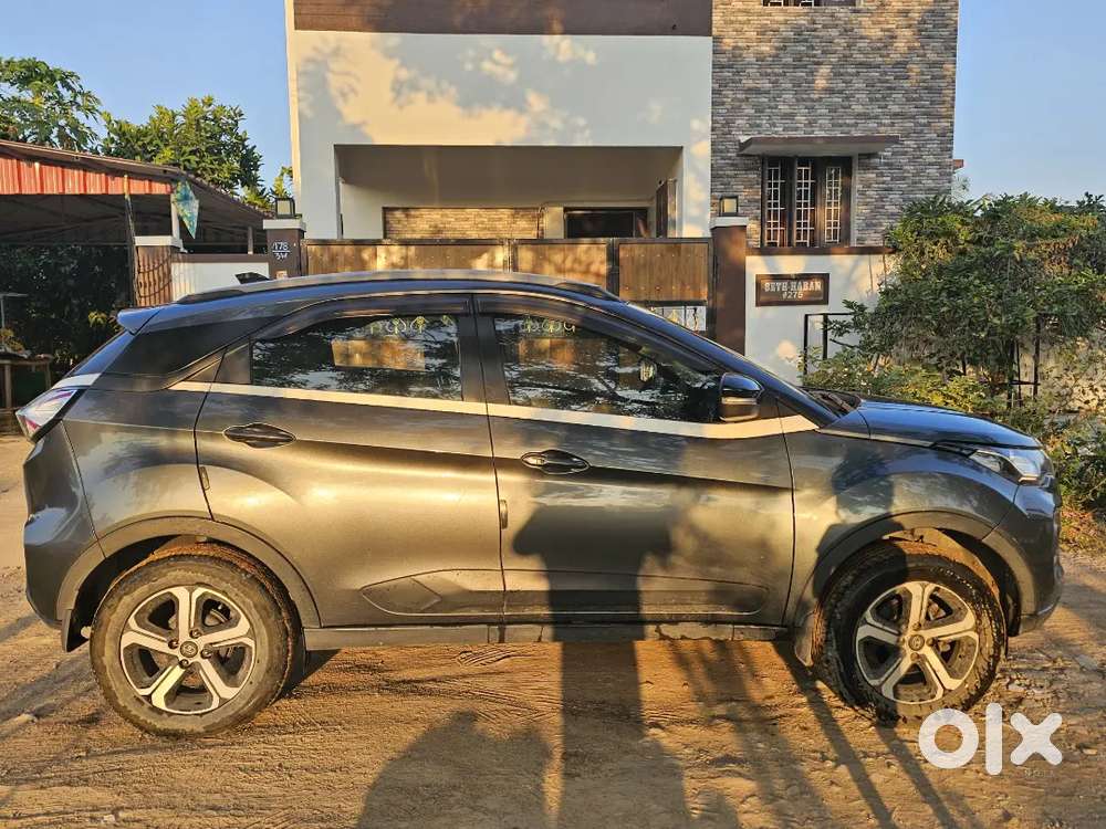Tata Nexon 2022 Xza+ Sunroof Top End Petrol