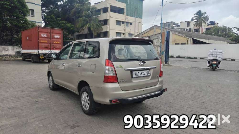 Toyota Innova 2.5 V 7 Str, 2009, Diesel
