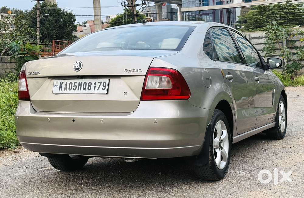 Skoda Rapid 1.6 Tdi Elegance, 2015, Diesel