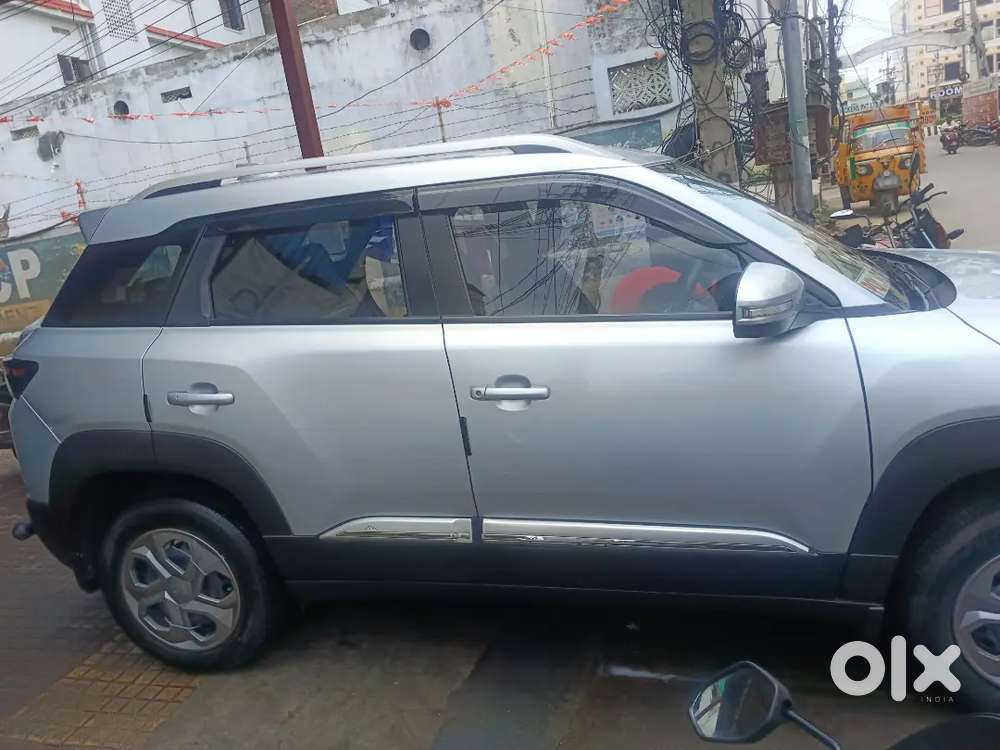 Maruti Suzuki Brezza Lxi 2023