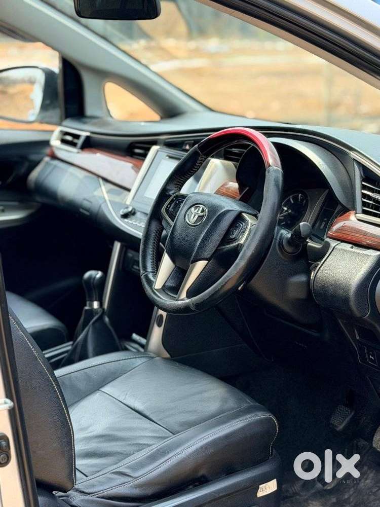 Toyota Innova Crysta 2.4 Z 7 Str, 2016, Diesel