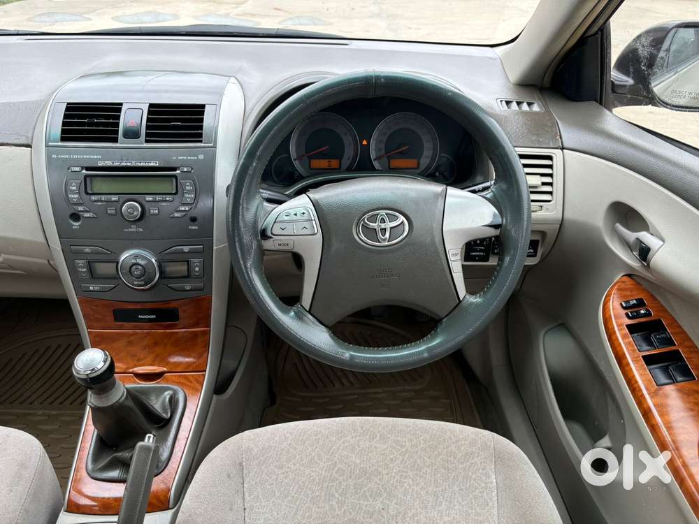 Toyota Corolla Altis 1.8 G Cng, 2010, Cng & Hybrids