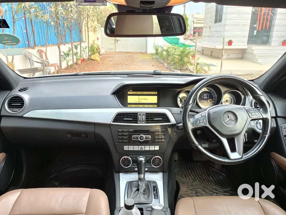 Mercedes C-class 2012 2.0 Petrol