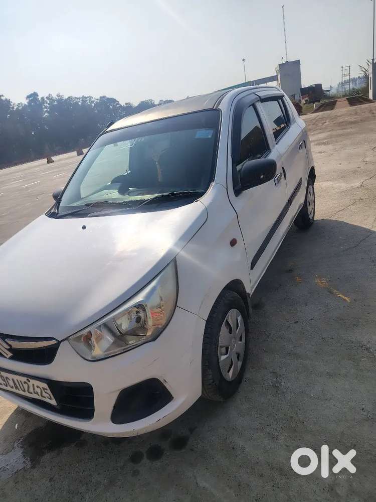 Good Condition And Best Car One Handed Smooth Drive