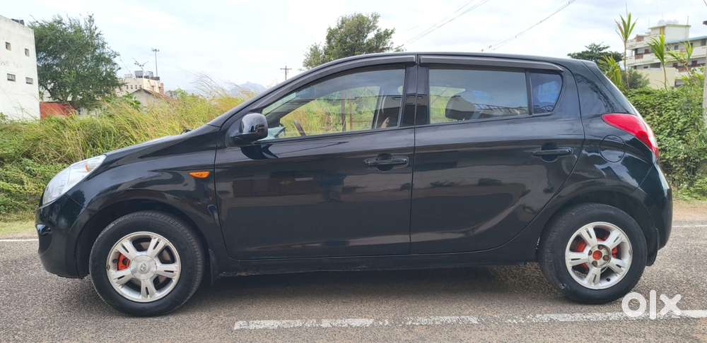 Hyundai I20 Asta 1.4 (o), With Sunroof Diesel, 2009, Diesel