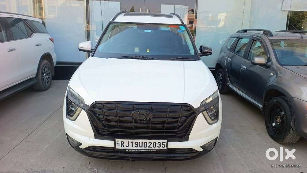Hyundai Alcazar Platinum, 2024, Petrol