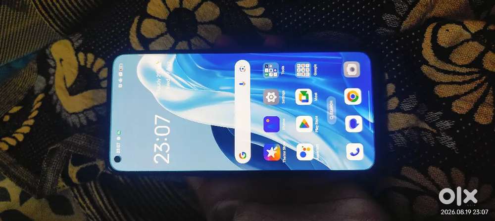 Oppo Reno 7 8gb ram  258 gb internal