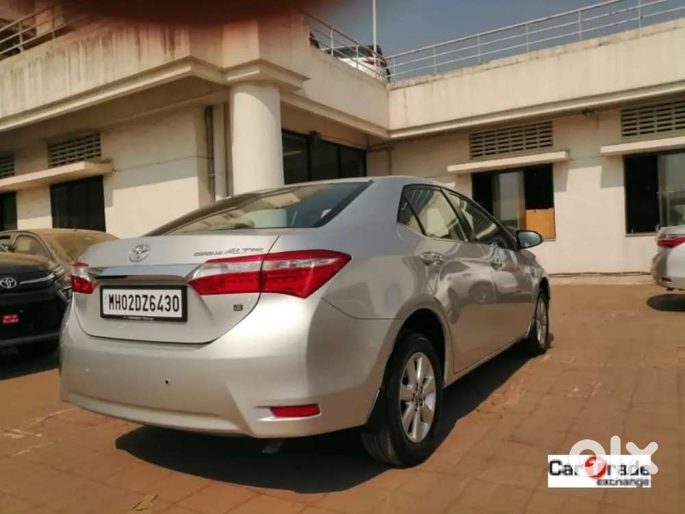Toyota Corolla Altis 2015