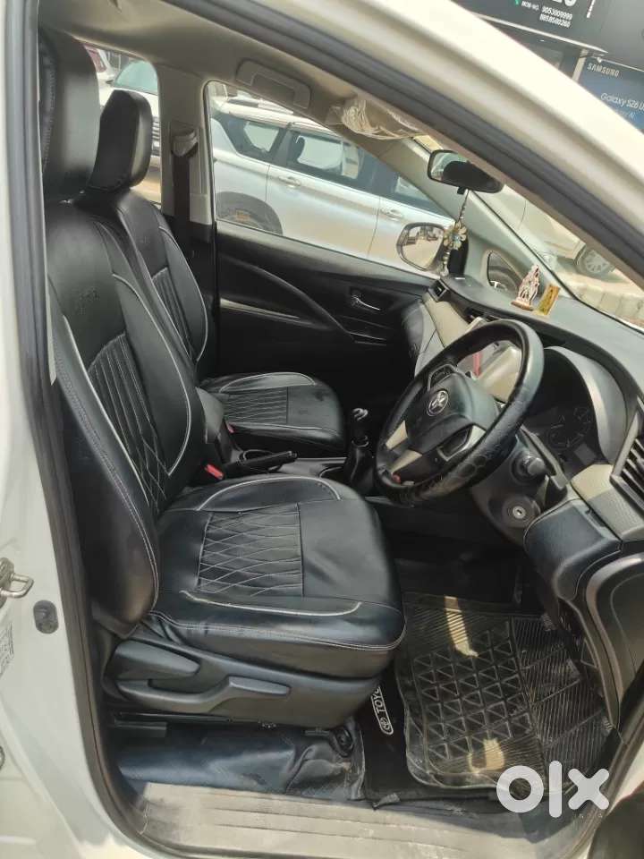Toyota Innova Crysta 2.4 G Mt 7 Str, 2019, Diesel