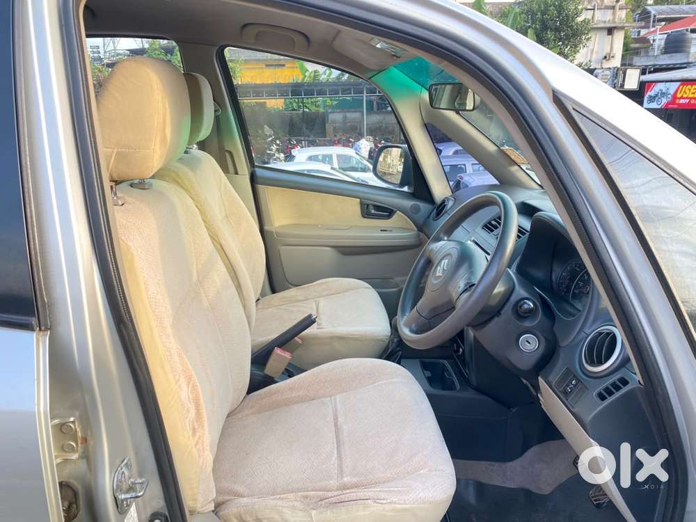 Maruti Suzuki Sx4 Vxi Bsiv, 2009, Petrol