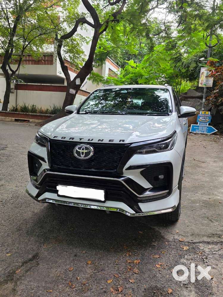 Toyota Fortuner Leader 2025