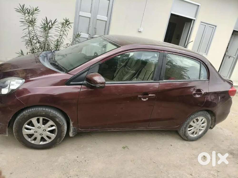 Honda Amaze 1.5 Vx(o) Diesel 2015 | 1st Owner | Insurance Feb 2027