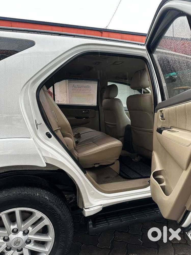 Toyota Fortuner 3.0 Sportivo 4x2 Mt, 2012, Diesel